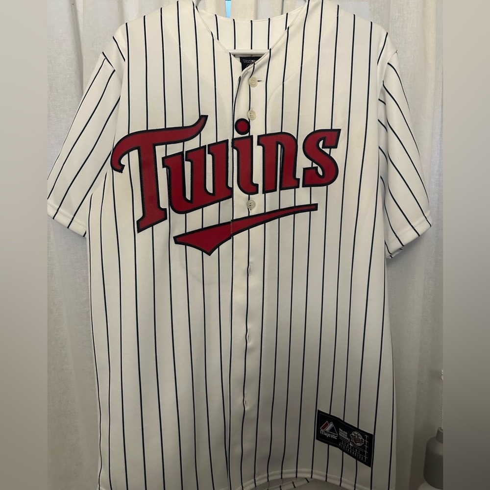 Minnesota Twins Justin Morneau Jersey medium by Majestic
